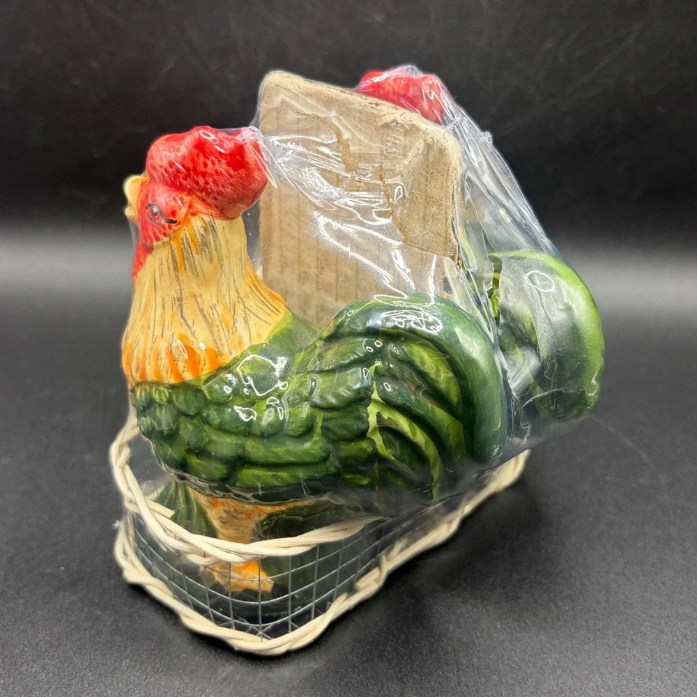 Hand Painted Ceramic Rooster Salt & Pepper Shakers Farmhouse Kitchen Sealed Pack
